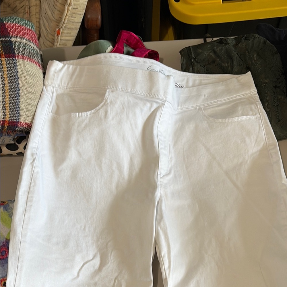 White Women's Jeans